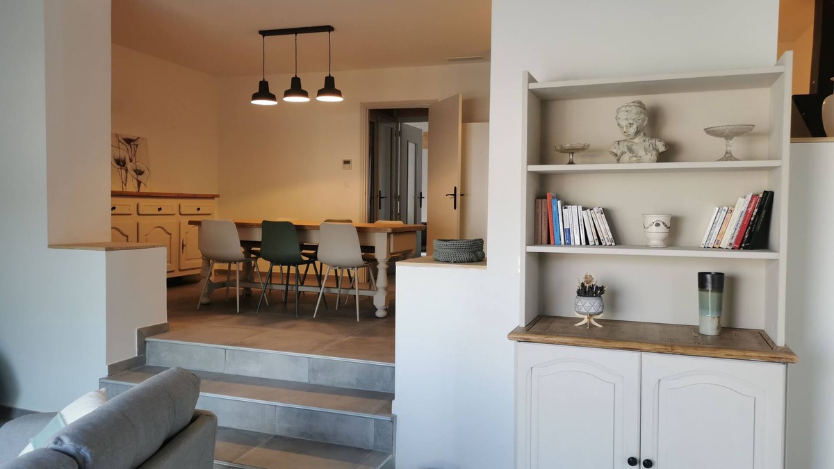 Corneilhan House | À l Ombre du Plaqueminier/kaki