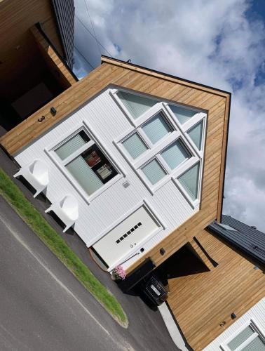 Ny Hellesund House | Årostunet 3