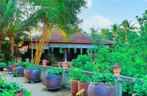 Long Ho House | Út Quỳnh Homestay