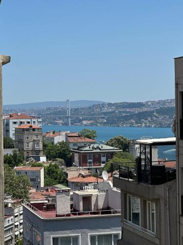 Cihangir Apartment | Şah Bey Konağı