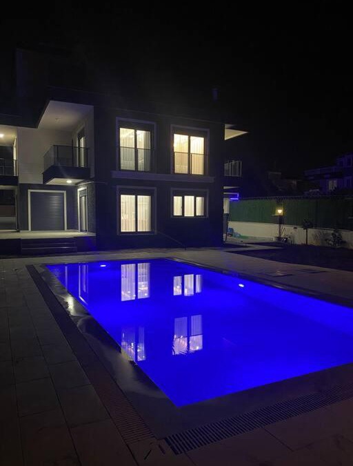 Kadriye House | ŞAHNAZ VİLLA Suits