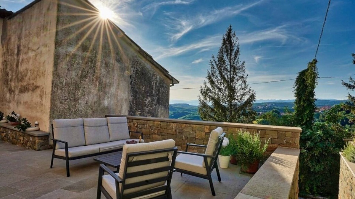Ljubljana Bed & Breakfast | Šmartno – Goriška Brda : SUPERIOR APARTMENT