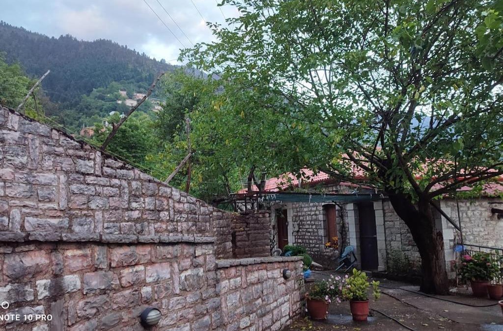 Agrafa House | ΜΑΡΙΓΟΥΛΑΜ