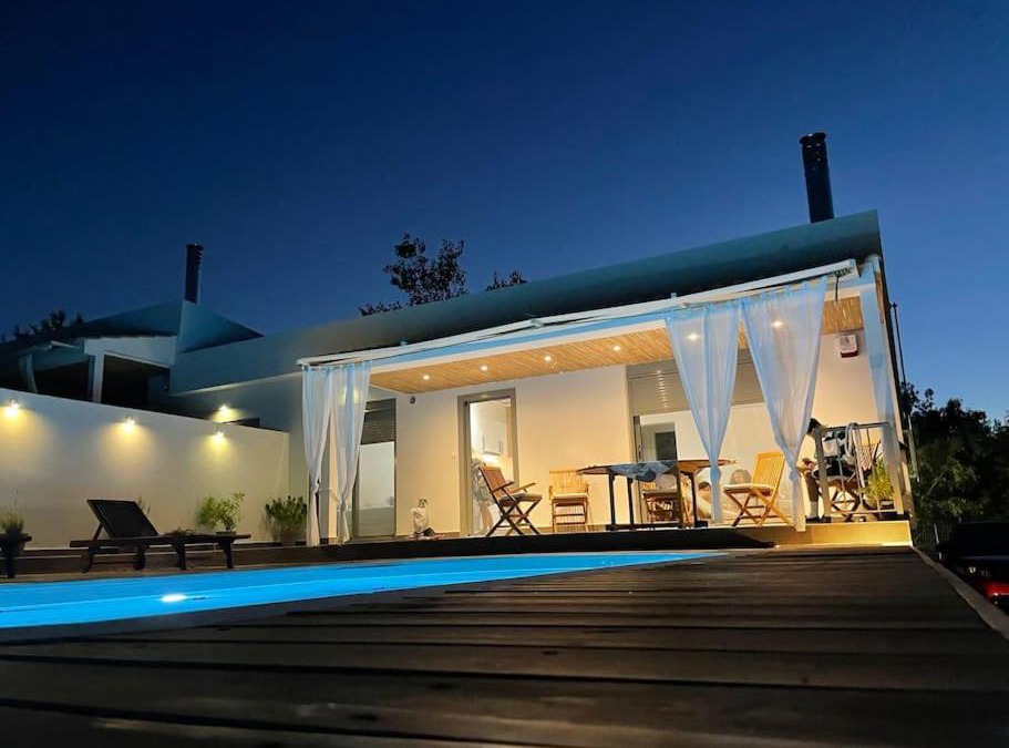 Oropos Villa | Μοντέρνα εξοχική μονοκατοικία με ιδιωτική πισίνα!