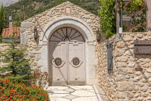 Laconia Region House | Ξενώνας Πελασγός