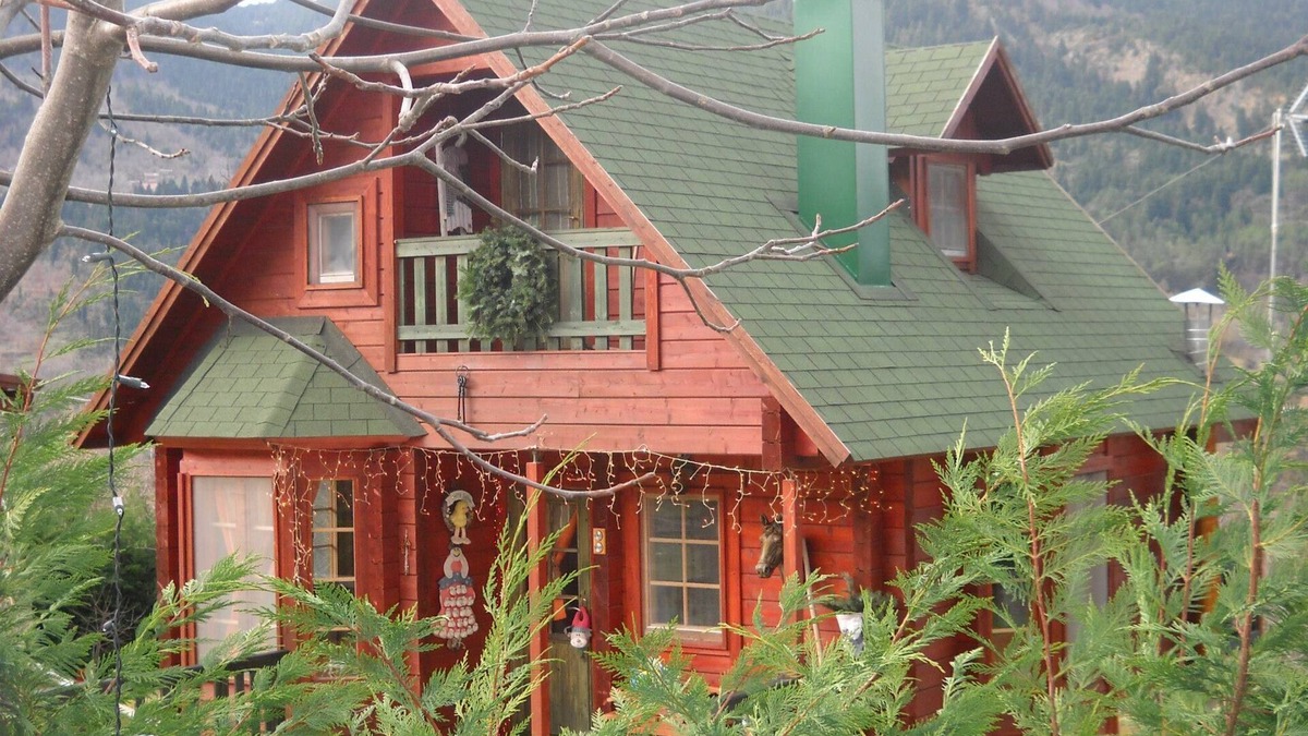 Karpenisi Ski Chalet | Ξύλινο Σαλέ 60 τετραγωνικα μεσα στο δασος σε 1000 υψόμετρο