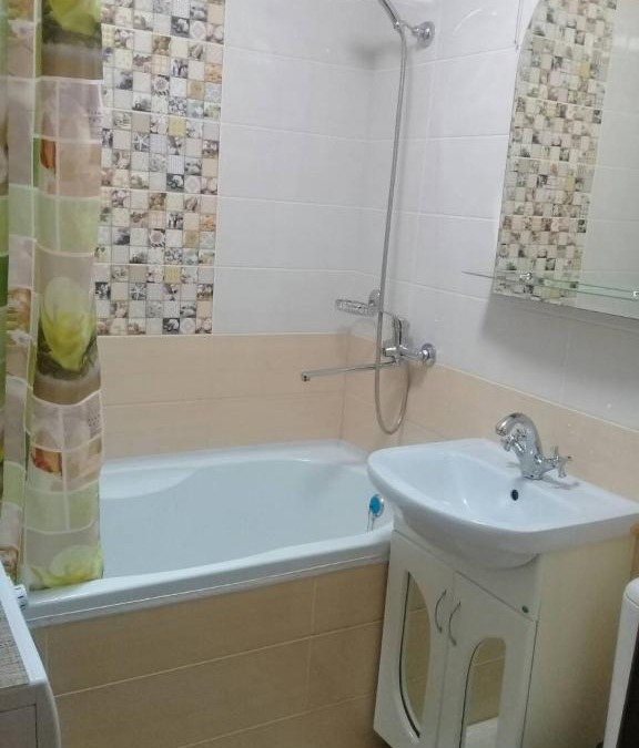 Severomorsk Apartment | Апартаменты на Ломоносова