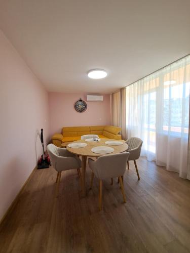 Razgrad Apartment | апартамент Кокиче