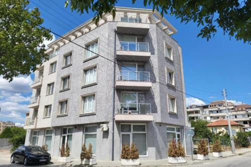 Hisarja Apartment | Апартамент Цветелина