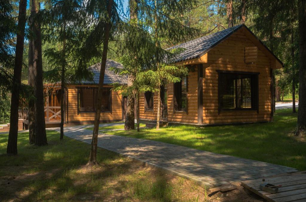 Pechory House | База отдыха «Водопад»