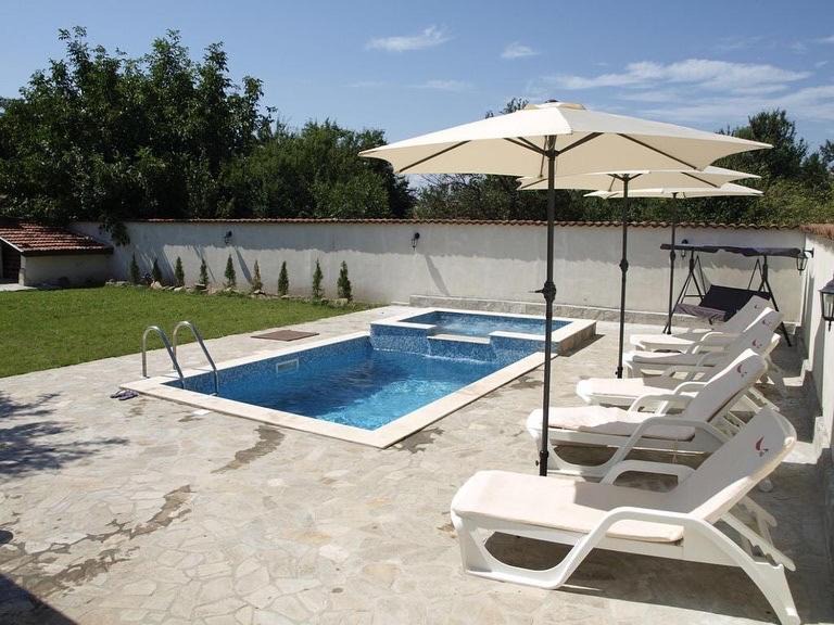 Sredets Villa | Вила Вълнара