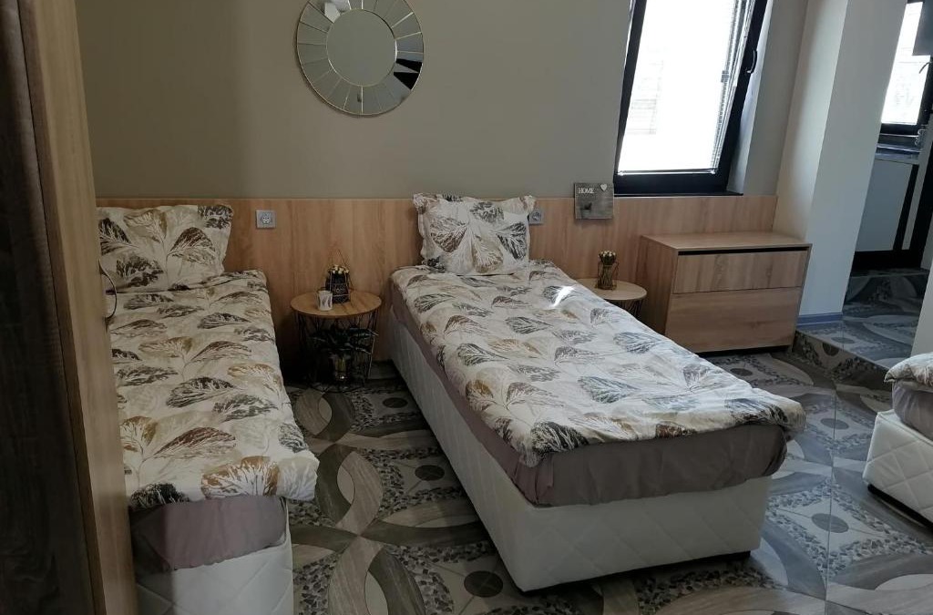 Vratsa Apartment | ВЛАД-ДОМ Апартамент за 3-ма с кухня