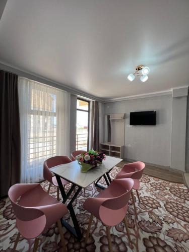 Bosteri House | Гостевой дом Razamlux