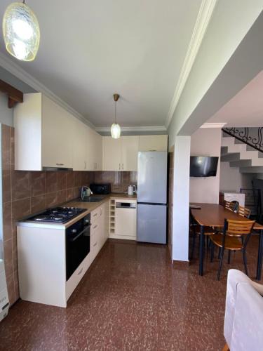 Kobuleti House | Дом на пляже Black sea House
