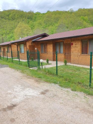 Bulgaria Ski Chalet | ЕКО БУНГАЛА