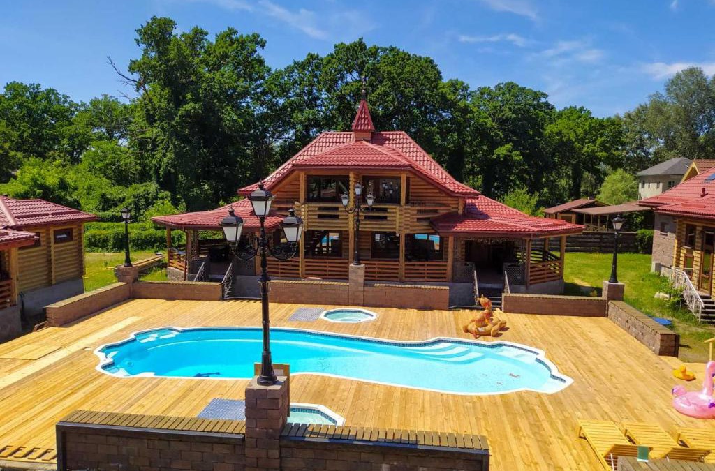 Pirnove Bed & Breakfast | Загородный комплекс Fort Pirnov Park