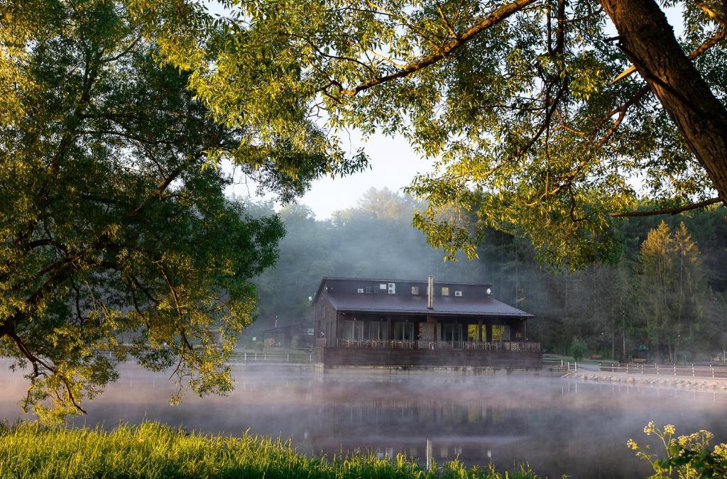 Burakovo Resort | Загородный отель Just WOOD