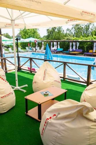 Lyaskovo Hotel | Комплекс Тракийски стан