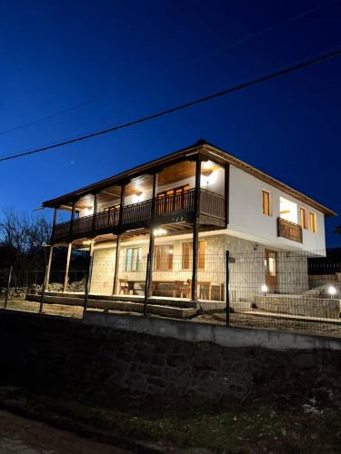 Elena House | Къща за гости Кършеви
