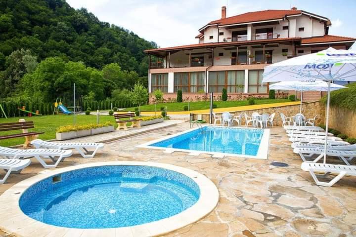 Balkan Mountains House | Къща за гости Пролет