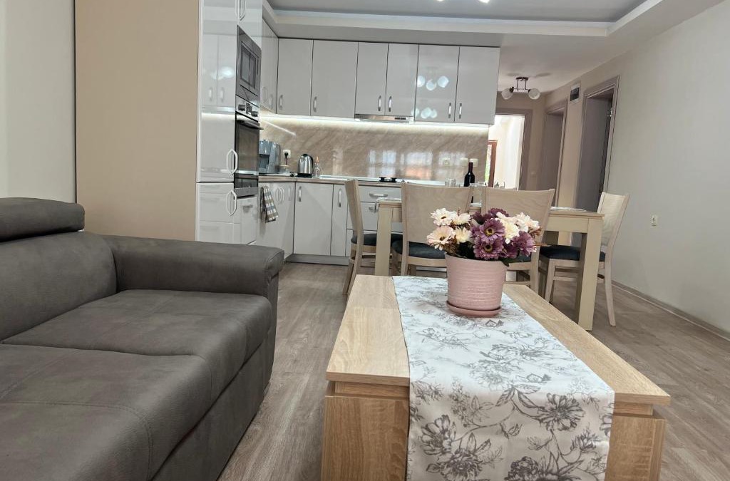 Petrich Apartment | Къща за гости ТАТЯНА/GUEST HOUSE TATIANA