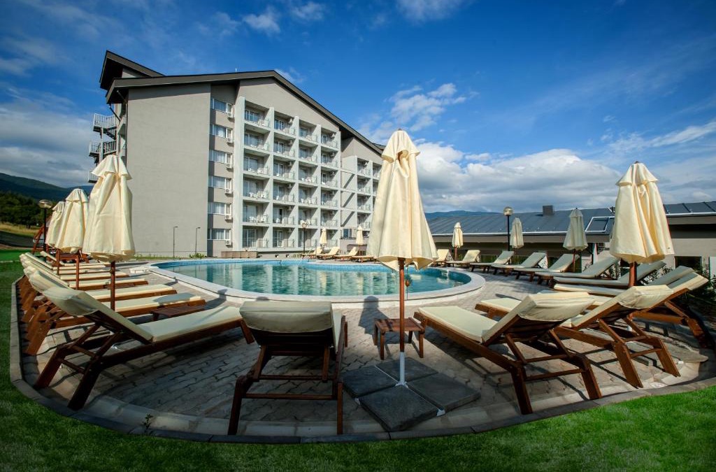 Vranyantsi Hotel | Парк хотел Кюстендил