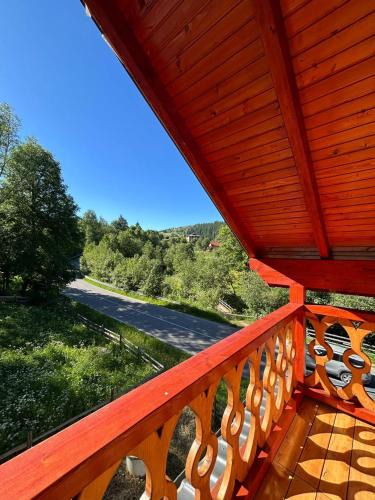 Verkhovyna Cabin | Садиба Кичера