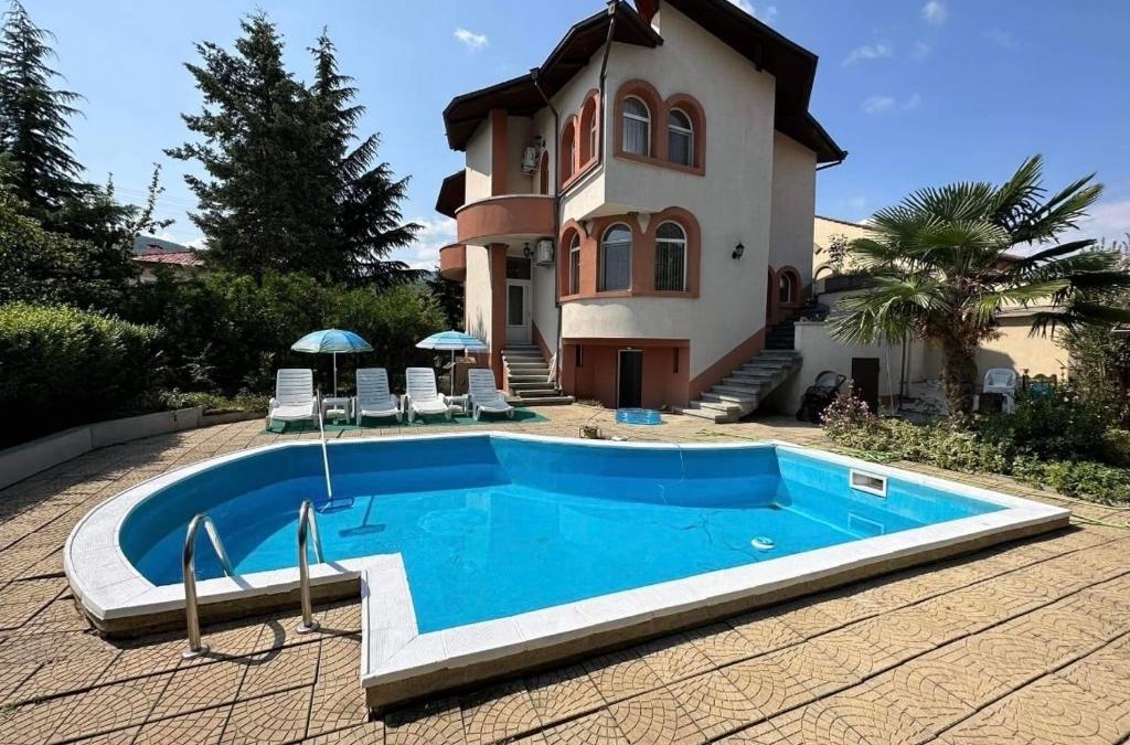 Perushtitsa Villa | Славина къща