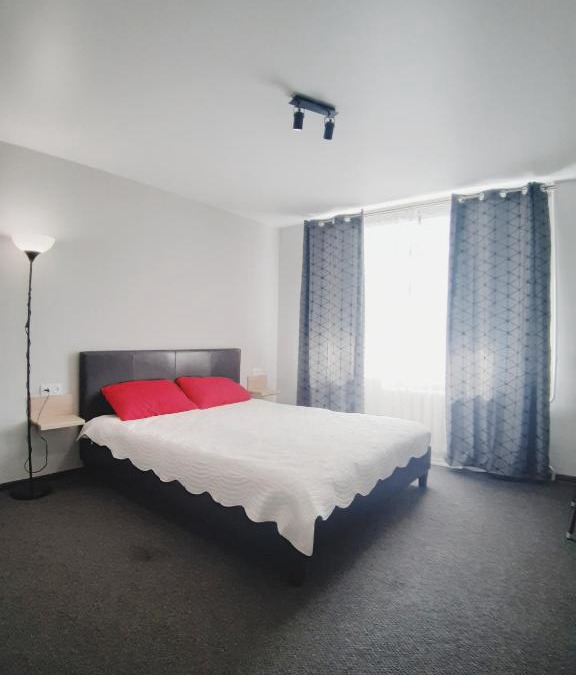 Rivne Hotel | Смарт-хаб Apartment in Center