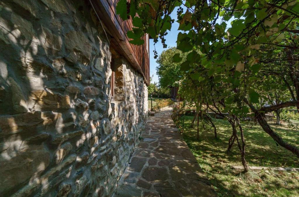 Nevestino House | Старата ковачница