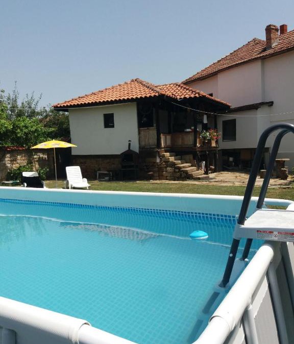 Tsarevets House | Събевата къща