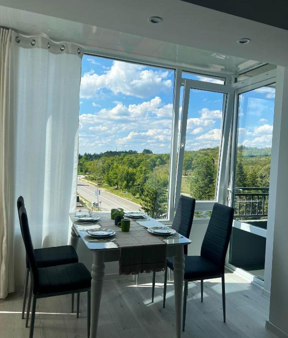 Targovishte Apartment | Тристаен апартамент Park View