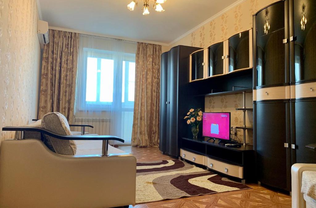 Leninskiy rayon Apartment | Уютная 1ком квартира на Халтуринском
