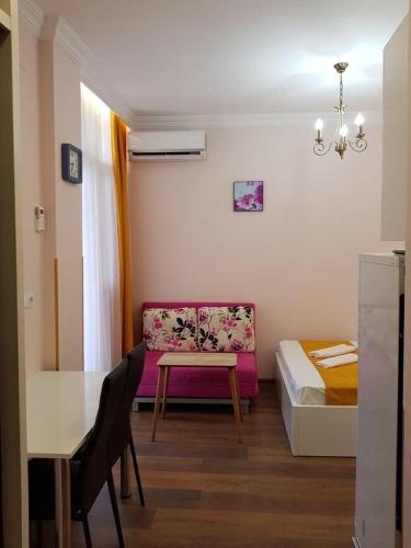 Makhinjauri Apartment | Уютный номер с видом на горы