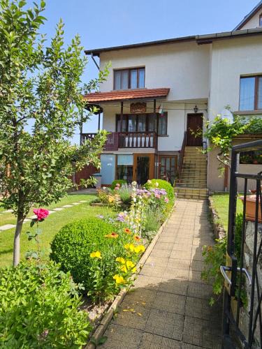 Beli Iskar House | Юндовата къща