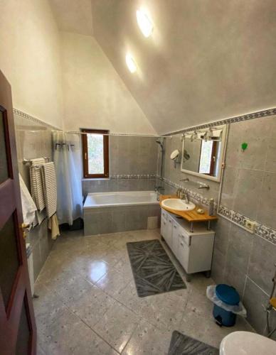 Almaty Apartment | Юрта в городе