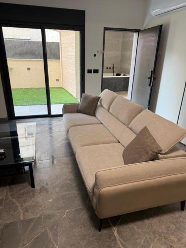 Kiryat Motzkin Apartment | אחוזת בר אילן עם גקוזי יש בדירה ממד