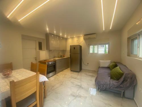 Bayit VeGan Apartment | בית נופש בוטיק - Boutique holiday home