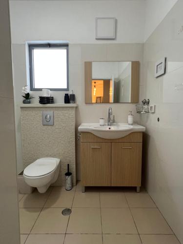 Megido Apartment | דירת גן מדרך עוז Garden Apartment