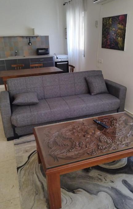 Kiryat Tiv'on Apartment | יחידה במקום שקט ליד פארק הקישון
