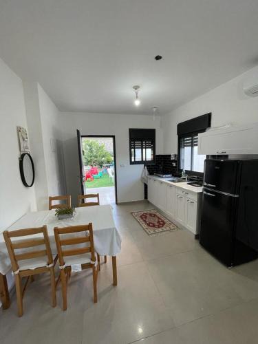 Ma'alot - Tarshiha Apartment | סוויטת הגן השקט- סוויטה מושלמת במעלות