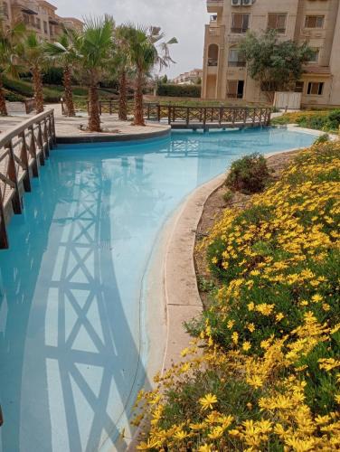 The 5th Settlement Apartment | استون رايذدنس