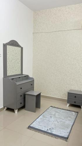 Al Ghubrah Ash Shamaliyyah Apartment | درة الغبره