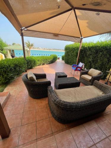 Durrat Al-Arous Ski Chalet | شاليه البرادايس 26 في درة العروس