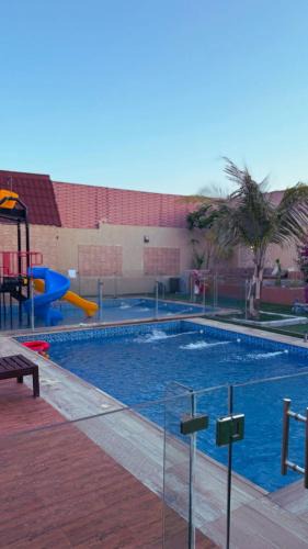 Jeddah Ski Chalet | شاليه ضيعتنا الريفية الفندقية