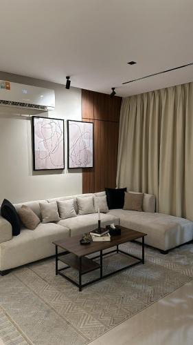 Taif Apartment | شقة ثلاث غرف بتصميم أنيق