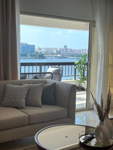 Cairo Apartment | شقة على النيل مطله على ممشى اهل مصر