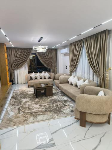 Agouza Apartment | شقه فندقيه 3 غرف Luxury Apartment