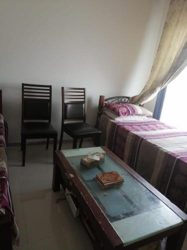 Al Wahdah House | غرف مفروشة للبنات فقط Room for Ladies only
