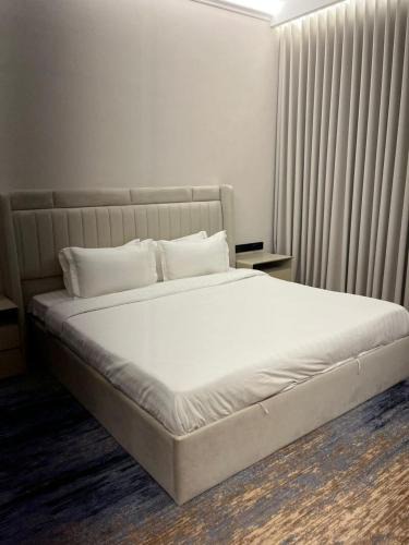 Jeddah Apartment | فندق الحياة جدة كونتيننتال Al Hyatt Jeddah Continental Hotel